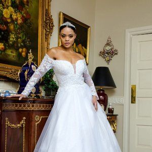 NEW LONG OFF THE SHOULDER WEDDING BALL GOWN SLEEVES EMBROIDERED WITH LACE GL1937